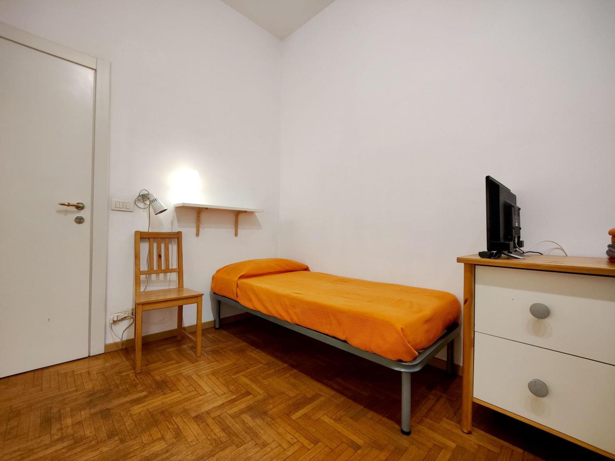 Easystudio Milan - Solari Luaran gambar